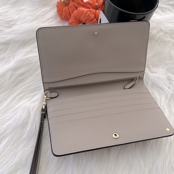 Darcy Clutch Wallet Wristlet